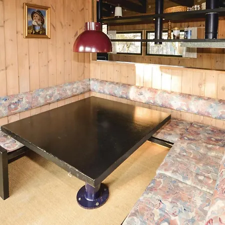 Holiday home 4 Bedroom Pet Friendly In Fjerritslev *